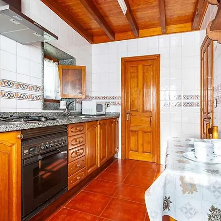 Chalet Casa Enrique En El Oriente De Asturias